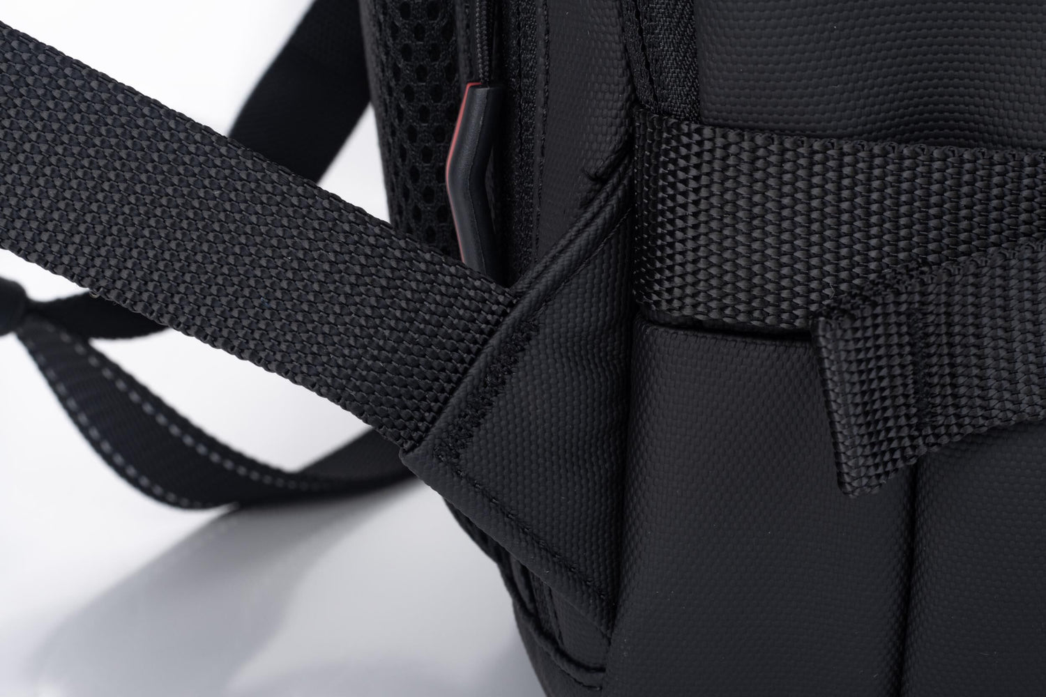 backpack for men, the vacuum backpack, , backpack for women, backpack travel, luggage, backpack luggage, carry-on, carry-on size backpack, waterproof backpack